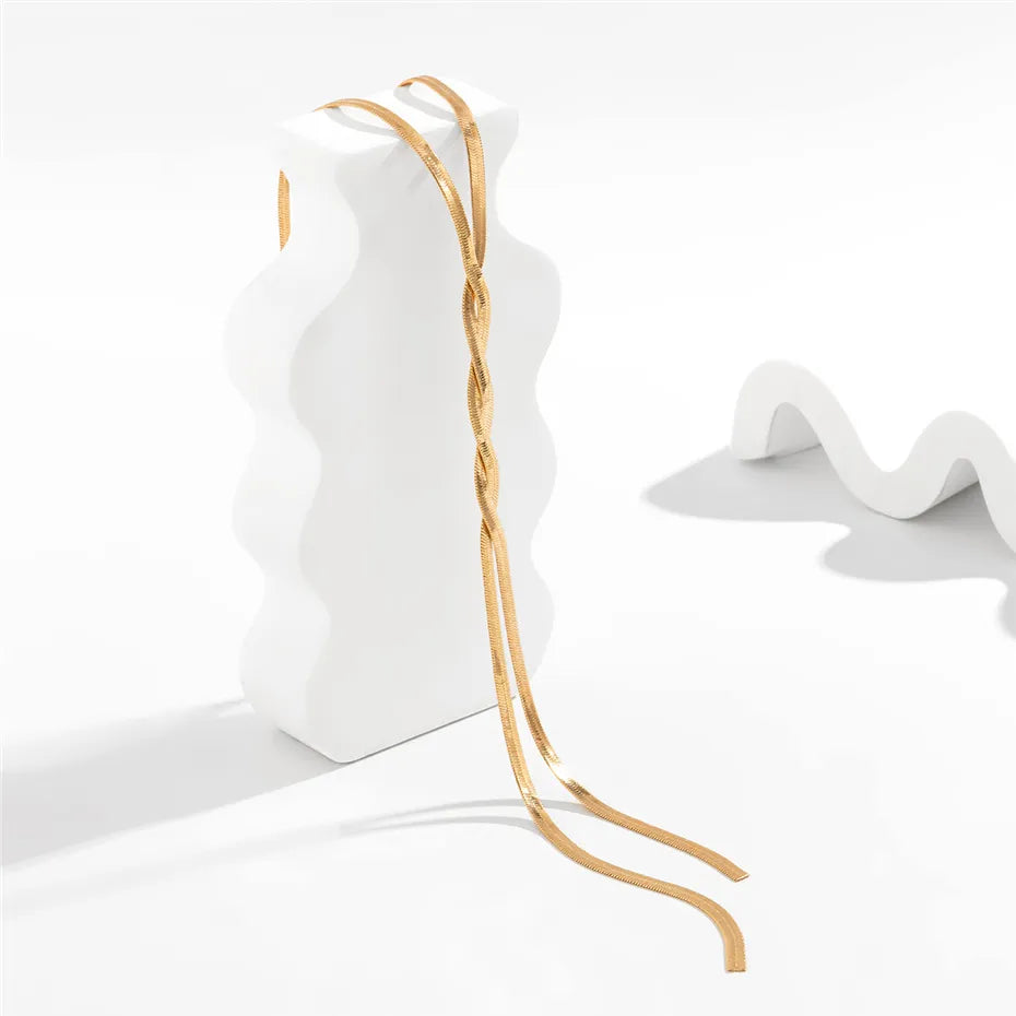 Elegant long Necklace with adjustable snake design