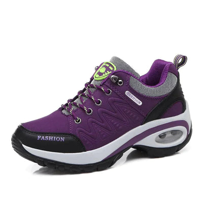 Comfort Hiking Sneaker