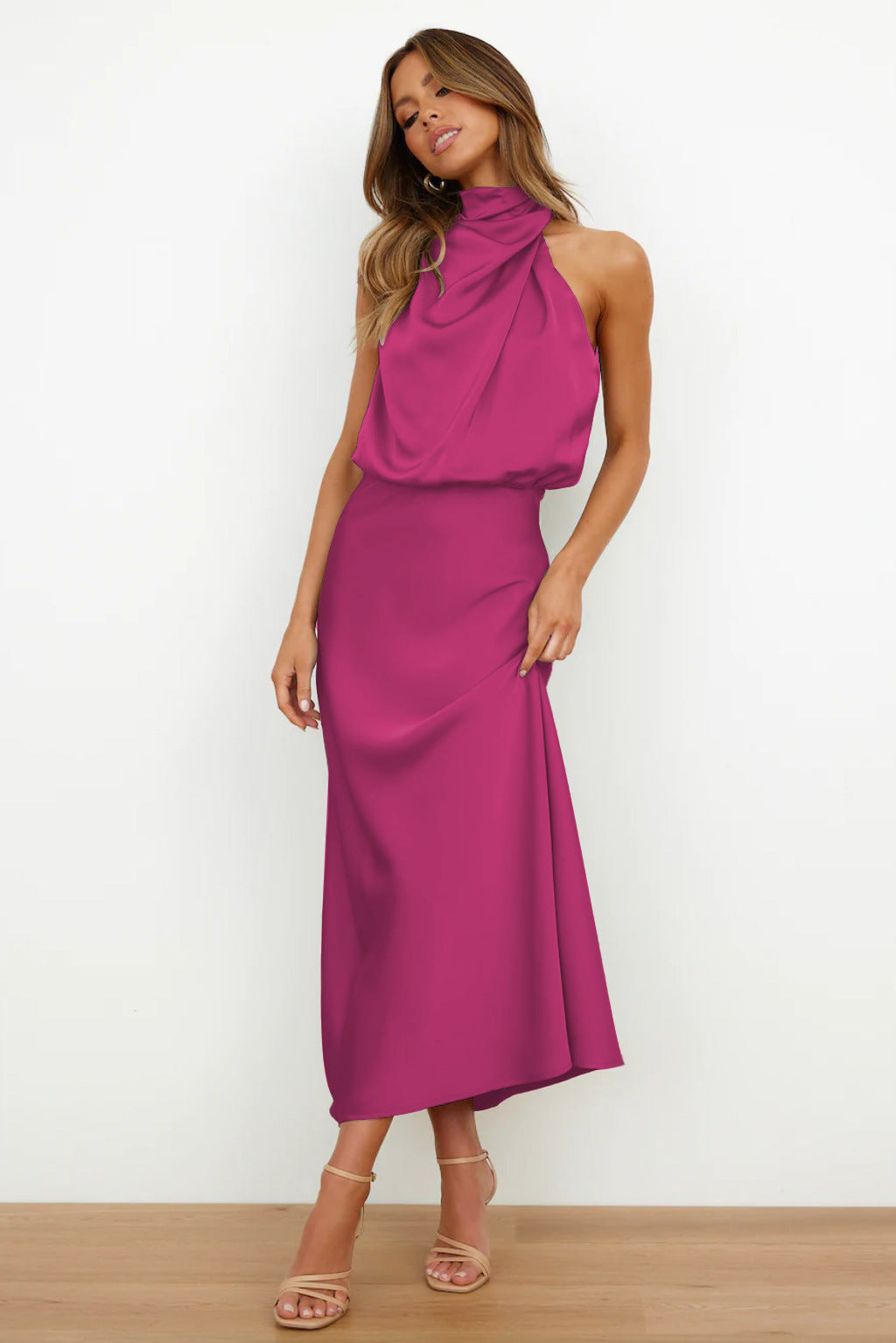 Lydia | Long dress with halter neck