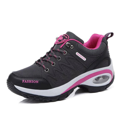 Comfort Hiking Sneaker