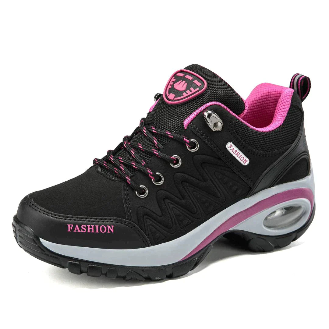 Comfort Hiking Sneaker