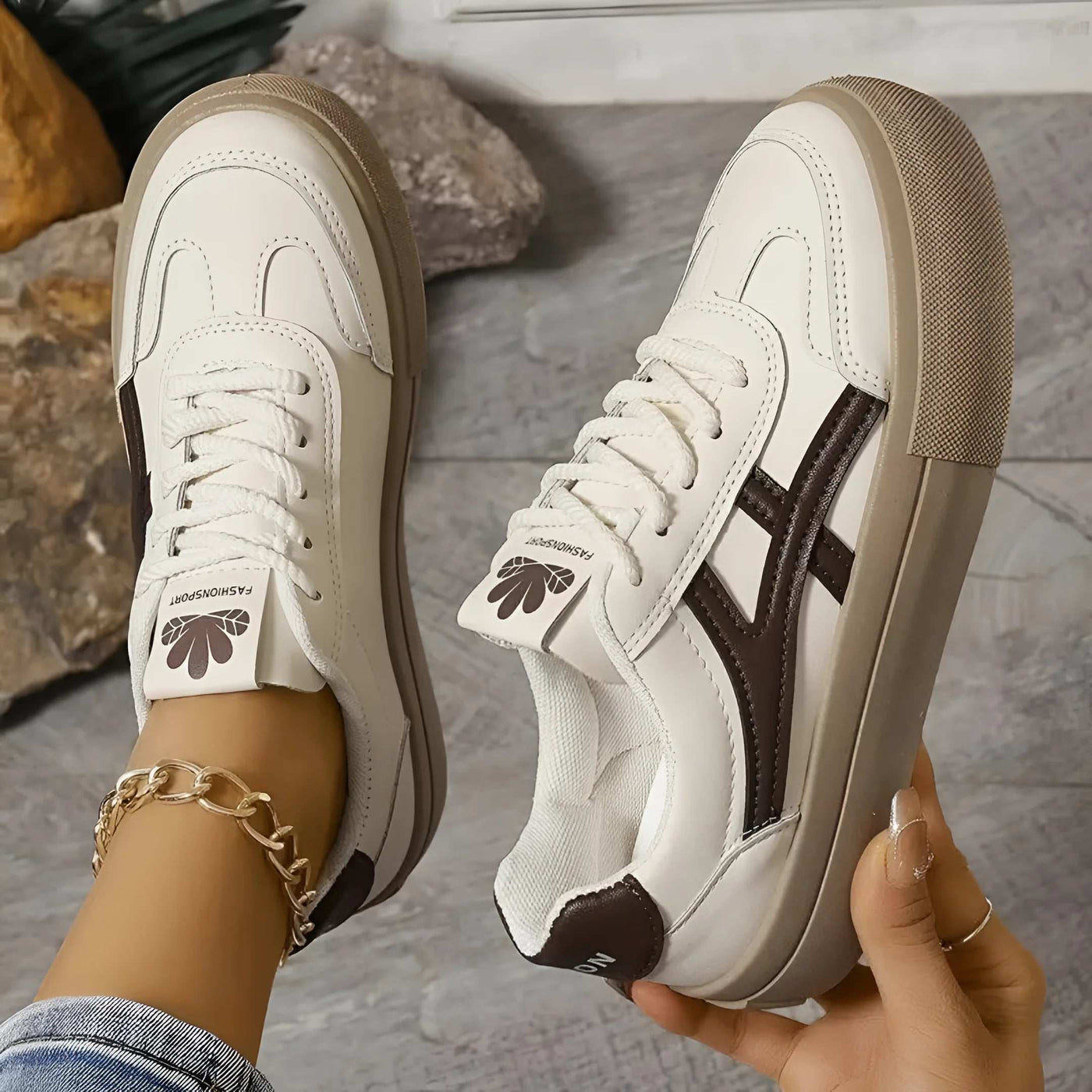 Mandy Comfort Chic Sneakers