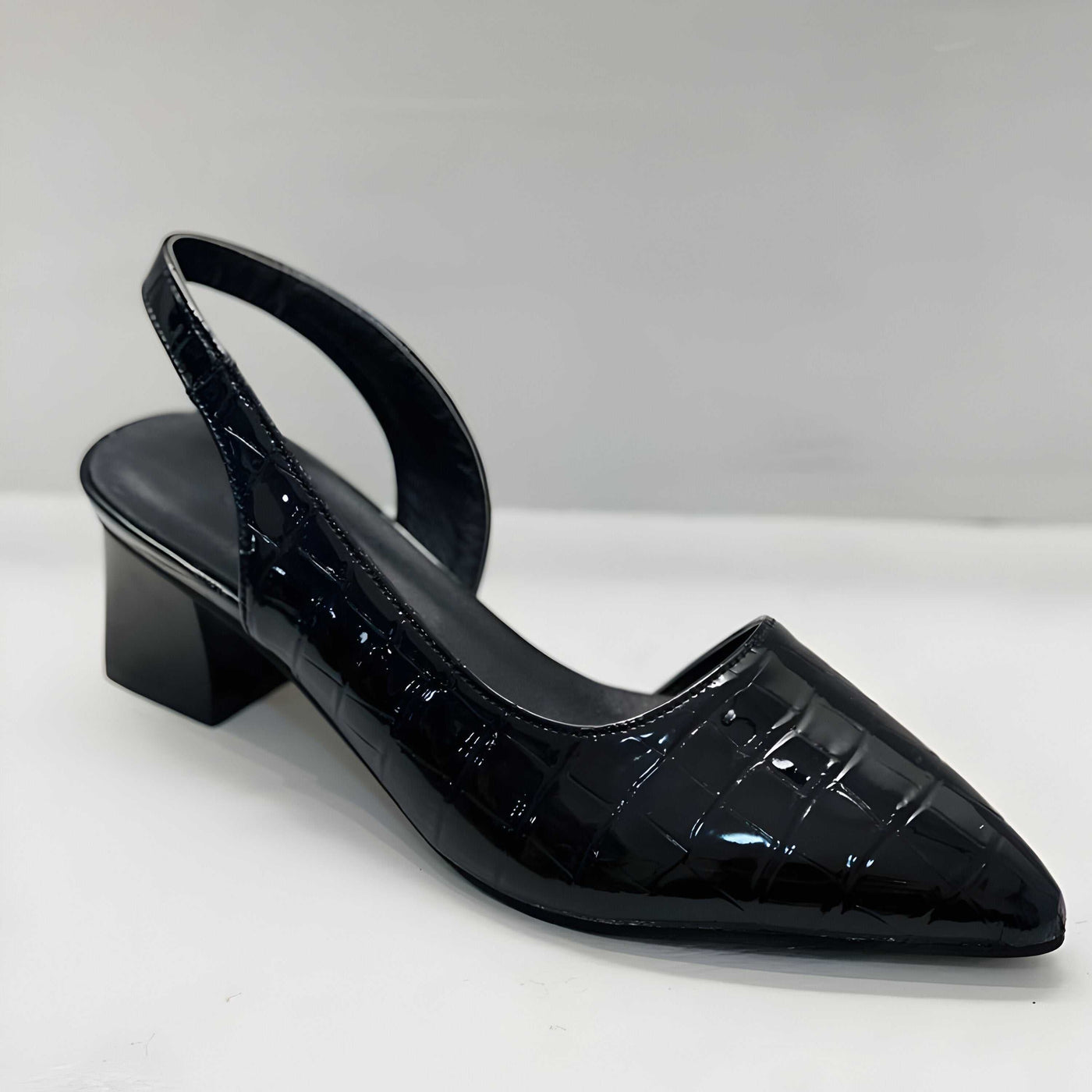 WHITE | low-heeled pumps with open heels